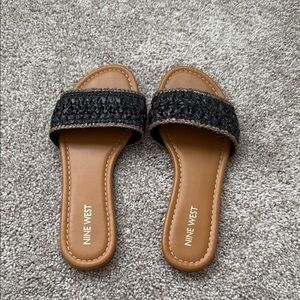 Nine West Black and Tan Slide Sandals